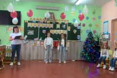 photo_5316894149669752487_y