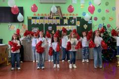 photo_5316894149669752502_y