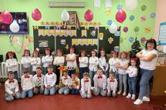 photo_5316894149669752503_y