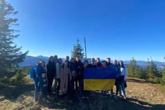 photo_5238072514712826679_y