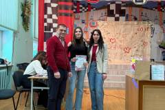 photo_5231419069209188442_y