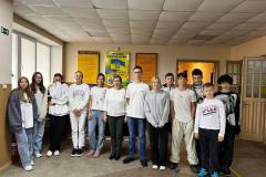 photo_5323440465804119952_y