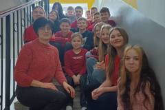 photo_5271715891190558628_y