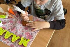 photo_5267298538801458915_y