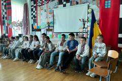 photo_5273831330087563838_y