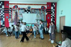 photo_5273831330087563846_y