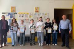 photo_5222463624306617895_y