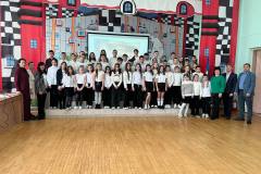 photo_5402578794465851548_y