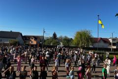 photo_5244949685066660088_y