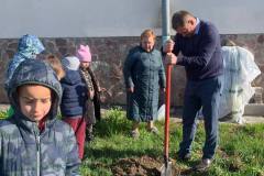 photo_5438583702880458908_y