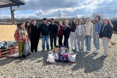 photo_5323577758732457137_y