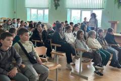 photo_5260442053013868655_y