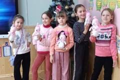 photo_5404783817790714516_y