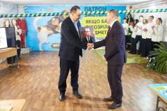 photo_5195286059100002034_y