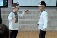 photo_5258143249078098218_y