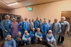 photo_5353081010071403133_y