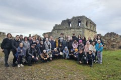 photo_5226558639403896638_y