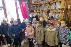 photo_5292280589744540867_y