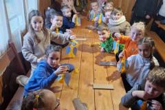 photo_5292280589744540868_y