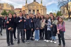 photo_5337296141970165748_y