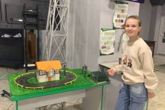 photo_5395711459587123772_y