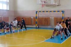 photo_5341427952048536434_y