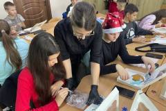 photo_5321172963593752345_y