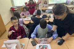 photo_5321172963593752347_y