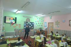 photo_5395809432086117904_y