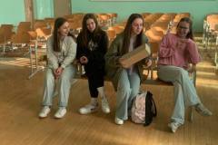 photo_5303161313859596014_y