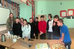 photo_5303161313859596015_y