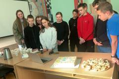 photo_5303161313859596018_y