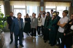 photo_5321188665990435470_y