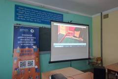 photo_5355088353231498070_y