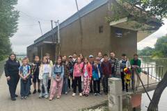 photo_5269559031632697371_y