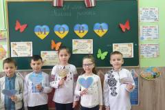 photo_5382150392407773605_y