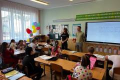 photo_5447596601553051275_y