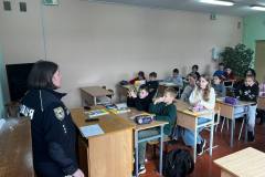 photo_5327777321916164341_y