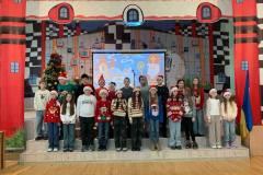 photo_5312200570753978207_y