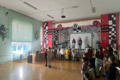 photo_5370846399261959510_y