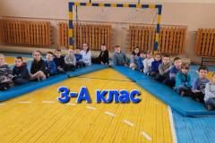 photo_5269618851933449391_y