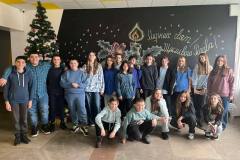 photo_5269618851933449398_y