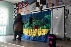 photo_5388573889661103437_y