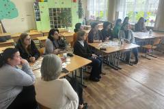 photo_5260690997904529667_y