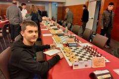 photo_5190947098453988856_y