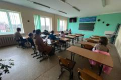 photo_5296711436920886131_y