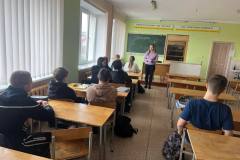 photo_5296711436920886133_y