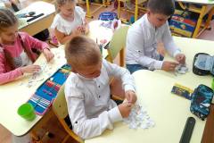 photo_5433728843644003787_y