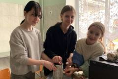 photo_5409022005619055596_y