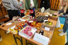 photo_5253916971190315639_y